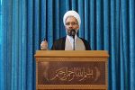 ملت همواره در مسیر عزت و استقلال پیش می رود