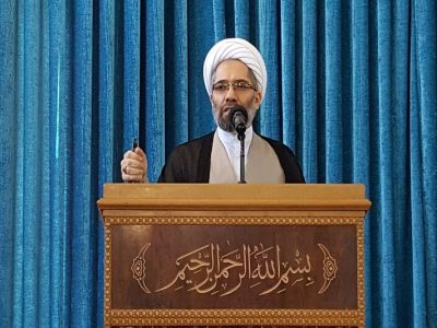 ملت همواره در مسیر عزت و استقلال پیش می رود
