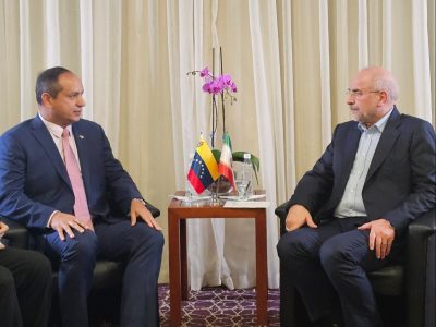 تأکید ایران و ونزوئلا بر رفع موانع توسعه روابط تجاری و اقتصادی