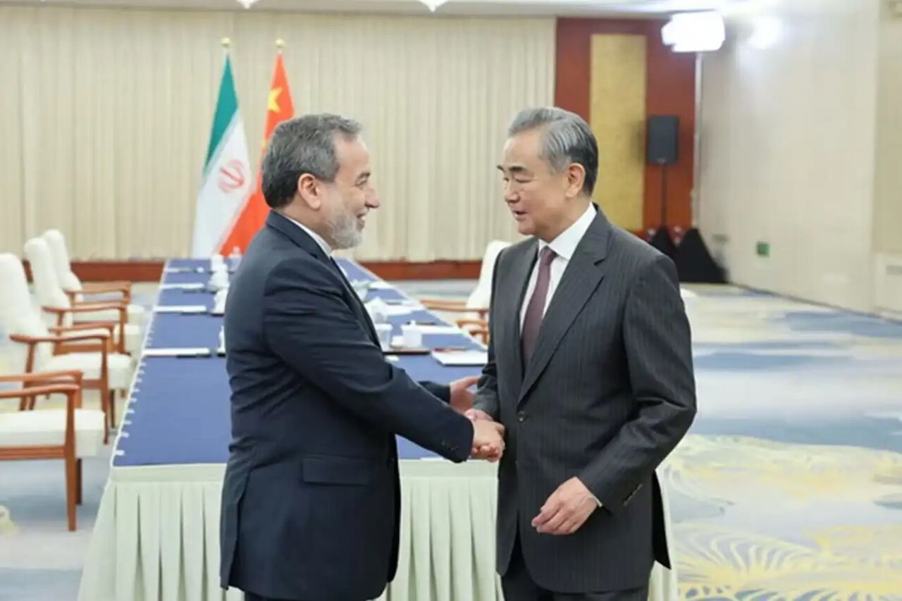 دیپلماسی ایران در مسیر تعامل سازنده با جهان حرکت می‌کند