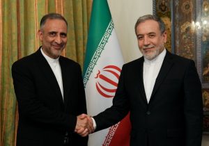 دیدار رئیس جدید نمایندگی ایران در اردن با عراقچی/ تاکید تهران بر تقویت رابطه با امان