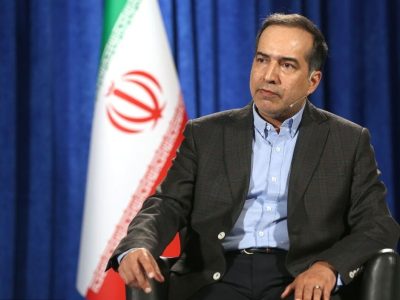 همه رسانه‌ها باید از یک قانون تبعیت کنند