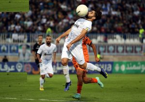 تقابل ملوان بندرانزلی با گل گهر سیرجان در بندرانزلی