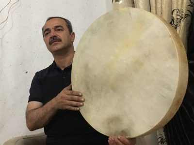سیدعلاءالدین یاسینی مقام‌های دف را متعلق به مردم می‌دانست