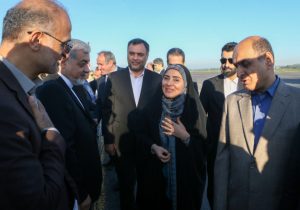 فرزانه صادق راههای برونرفت از مشکلات در گیلان را بررسی کرد