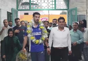 قهرمان جهانی والیبال در آغوش مردم بابل
