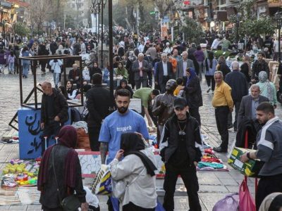 دستیار رئیس جمهور از انعطاف سیاست اقتصادی برای پشتیبانی از طبقات حمایتی خبر داد