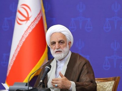 با سهامداران بانک آینده که جرم مرتکب شدند برخورد می‌شود