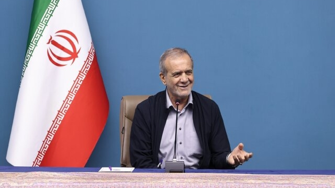 با مشارکت مردم در تمامی زمینه‌ها ضربه دشمن ناممکن است