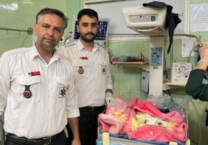 تولد نوزاد عجول آملی در آمبولانس اورژانس ۱۱۵