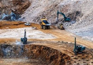 پلمب یک واحد معدنی بهدلیل آلوده کردن رودخانه چالوس