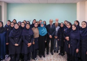 نقطه آغاز هر تحول، شکستن قالبهای ذهنی است