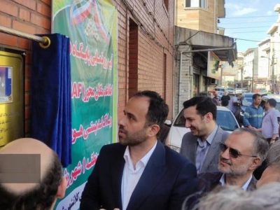 رونمایی از نخستین پلاک و کدپستی هوشمند رشت در خانه میرزاکوچک