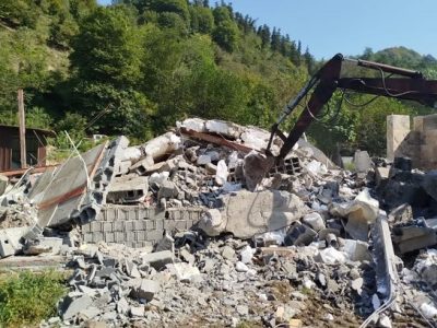 قلع و قمع ۵ بنای غیرمجاز در لفور