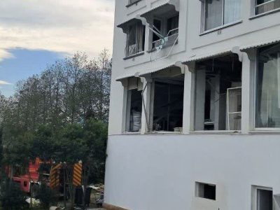 اعزام مصدومان آتش سوزی هتل اسپیناس با بالگرد به رشت