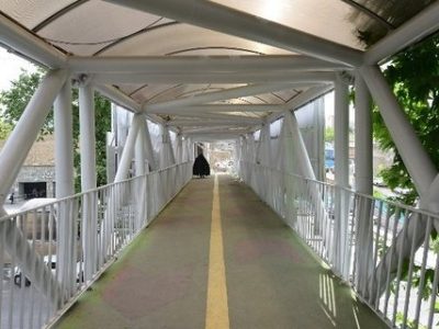 رشت فقط یک پل مکانیزه عابرپیاده فعال دارد