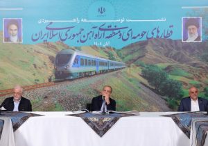 تأکید رئیس جمهور بر تکمیل خطوط قطار حومهای و مترو