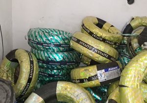 کشف لاستیک قاچاق در صومعه سرا