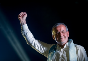 پزشکیان پای کار ایران و مردم/ «دولت ستیزی» خواست دشمن و تندروها