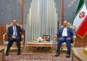 تأکید سفیر ایران و استاندار عراق بر گسترش همکاریهای استانی دو کشور