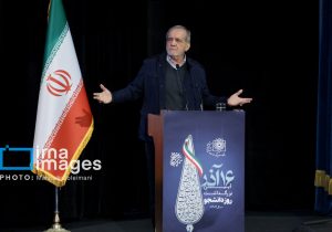 پزشکیان: درمورد مشکلات امروز کشور همه مقصریم/ ضرورت شفافیت و پاسخگویی به مردم