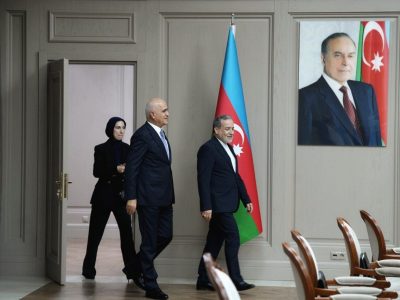 استقبال باکو از گسترش مناسبات اقتصادی و تجاری با تهران