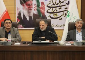 مجوز دهندگان ساخت وساز در مسیر راه آهن رشت – آستارا باید پاسخگو باشند