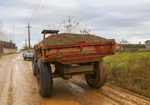 متخلفان برداشت شن و ماسه از رودخانههای فومن دستگیر شدند