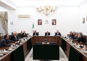 عارف: زمینه حضور جدی دو مؤسسه انستیتو پاستور و رازی در منطقه و جهان فراهم شود