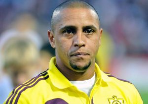 قلب روبرتو کارلوس دچار مشکل شد