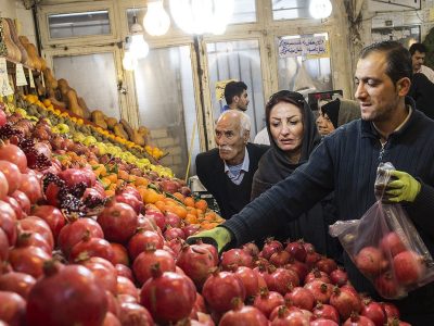 استاندار گیلان بر برنامهریزی برای تامین اقلام پر مصرف شب چلّه تاکید کرد
