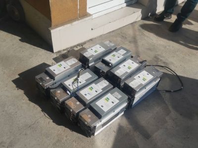 ۱۲ ماینر غیرمجاز از ویلاهای مسکونی در نوشهر کشف شد