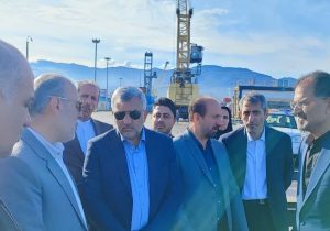 تأکید بر بهره‌برداری حداکثری از ظرفیت‌های دریایی و بندری