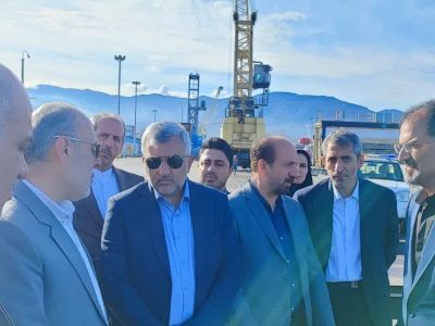 تأکید بر بهره‌برداری حداکثری از ظرفیت‌های دریایی و بندری