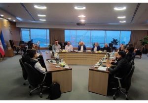 مراسم اعطای درجه ۳ به راهنمایان کشتی‌ها و تجلیل از آنان در بندر نوشهر برگزار شد