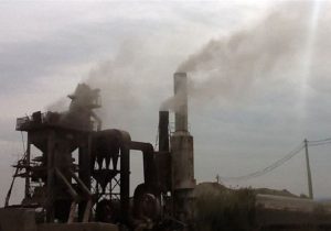 توقف فعالیت دو کارخانه آسفالت در نوشهر
