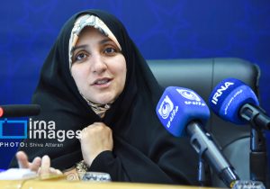 رسیدگی به وضعیت زنان بازداشت شده از جمله پیگیریهای دولت است