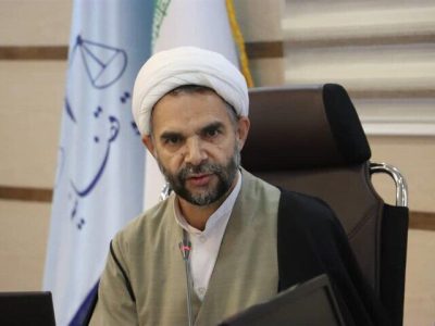 تصمیمات اقتصادی باید صرفاً از مسیر قانونی و مصوب دنبال شود