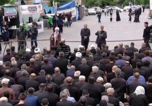 نماز در دل میدان نبرد؛ پیامی ماندگار از عاشورا برای همه نسل‌ها