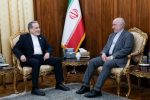 تأکید عراقچی بر تداوم دیپلماسی فعال در دیدار با سفرای ایران در اروپا
