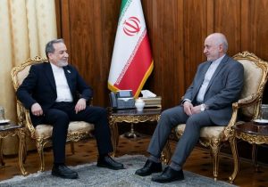 تأکید عراقچی بر تداوم دیپلماسی فعال در دیدار با سفرای ایران در اروپا