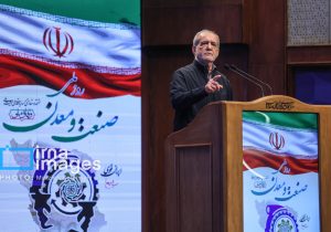 پزشکیان: اظهارنظرهای غیرکارشناسی درباره مذاکرات، دستاوردها را کوچکنمایی میکند